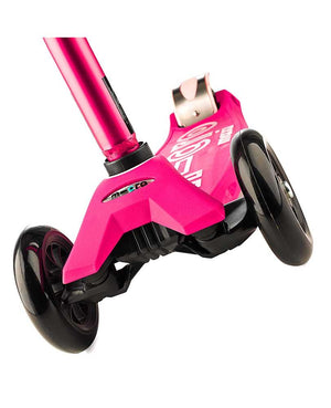 Maxi Micro Deluxe Scooter (Black)